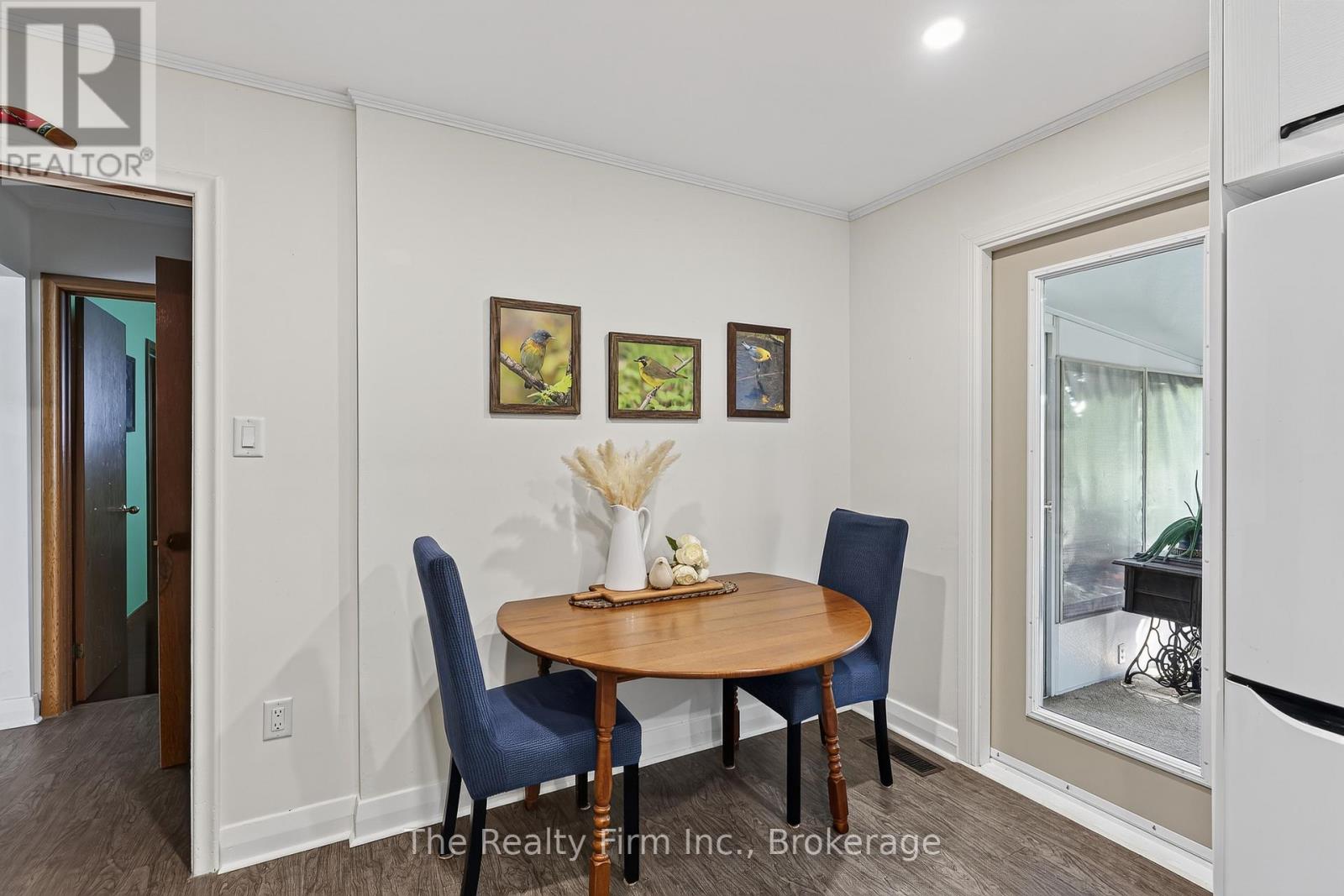 205 GEORGE STREET - 27