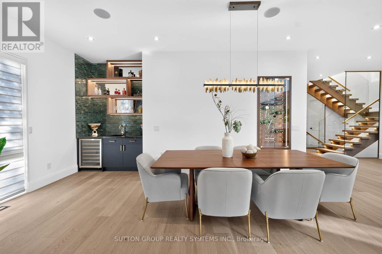 272 RENFORTH DRIVE - Image 10