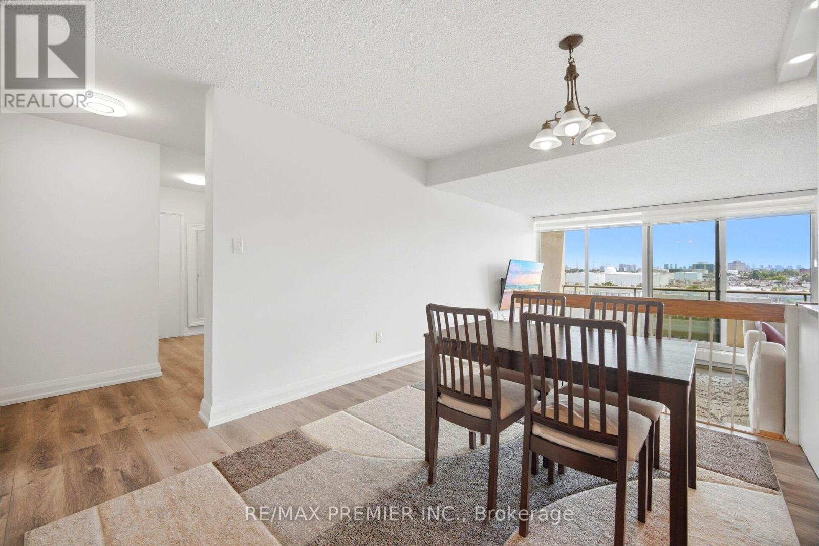 #701 1 FOUR WINDS DRIVE - 12