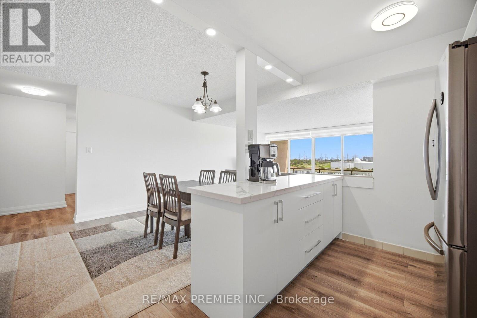 #701 1 FOUR WINDS DRIVE - 19
