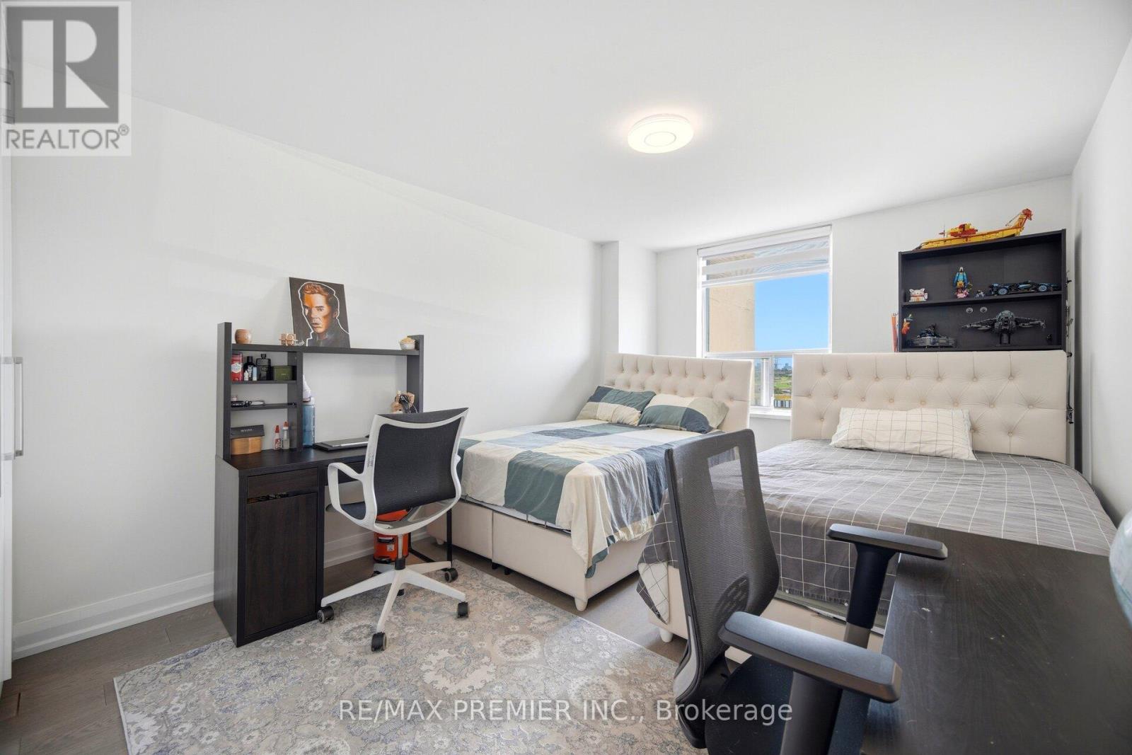 #701 1 FOUR WINDS DRIVE - 27