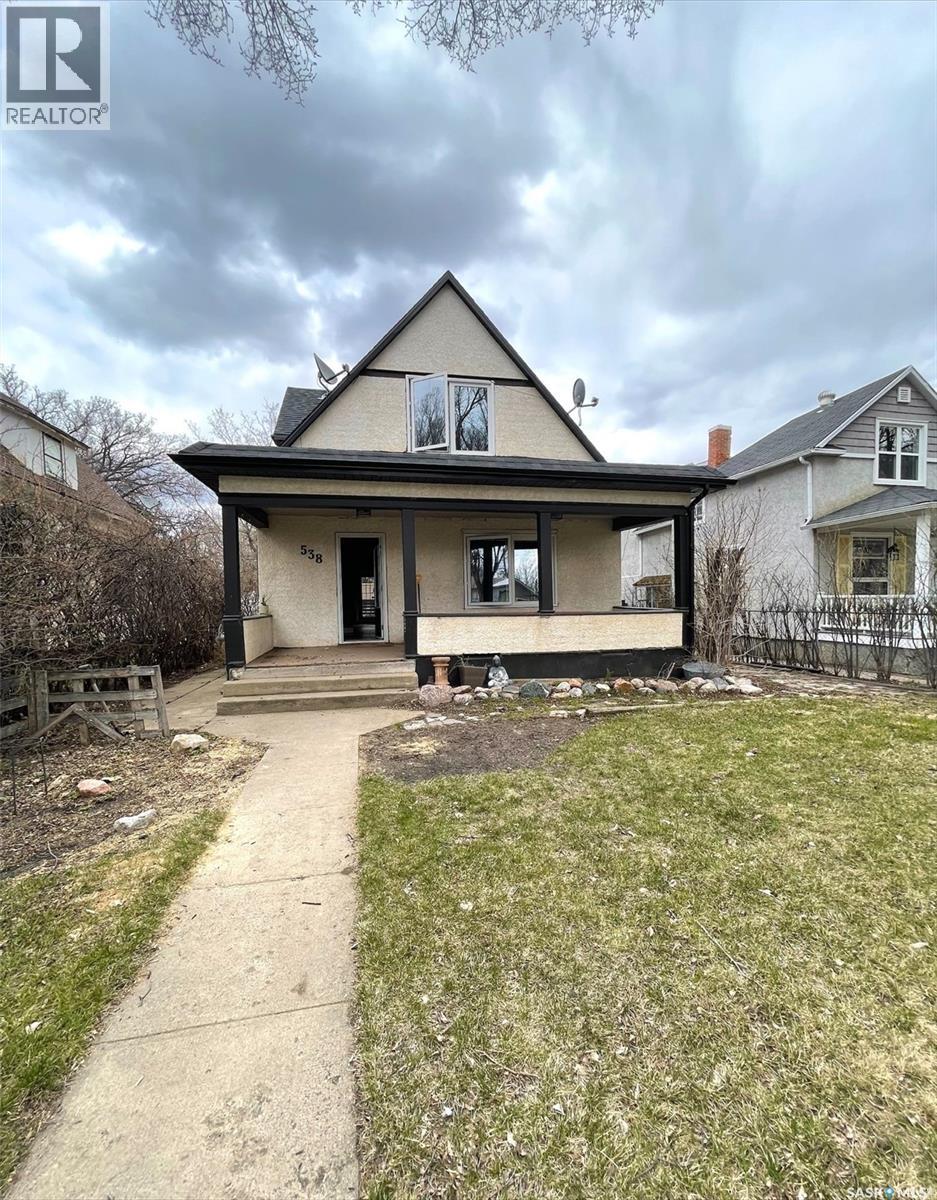 538 1st STREET E - 26