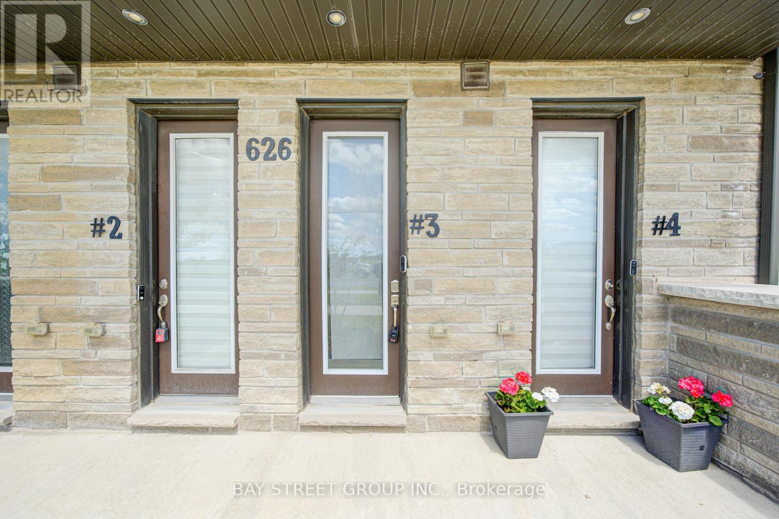 #3 626 REXDALE BOULEVARD - 3