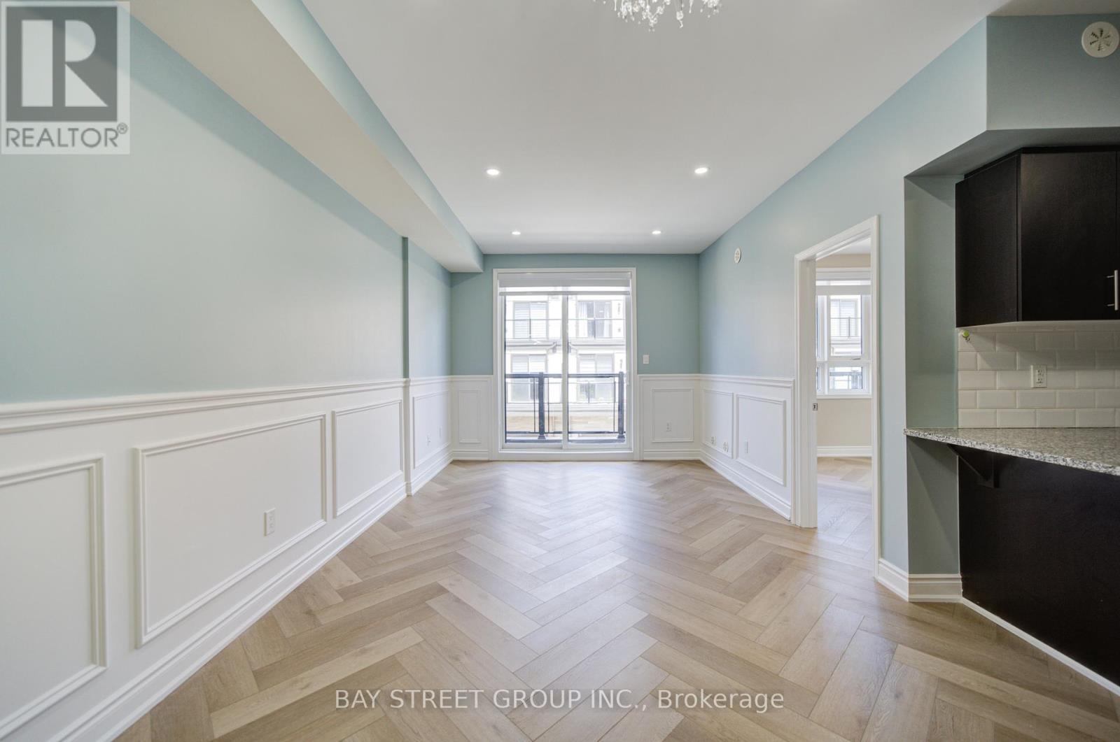 #3 626 REXDALE BOULEVARD - 14