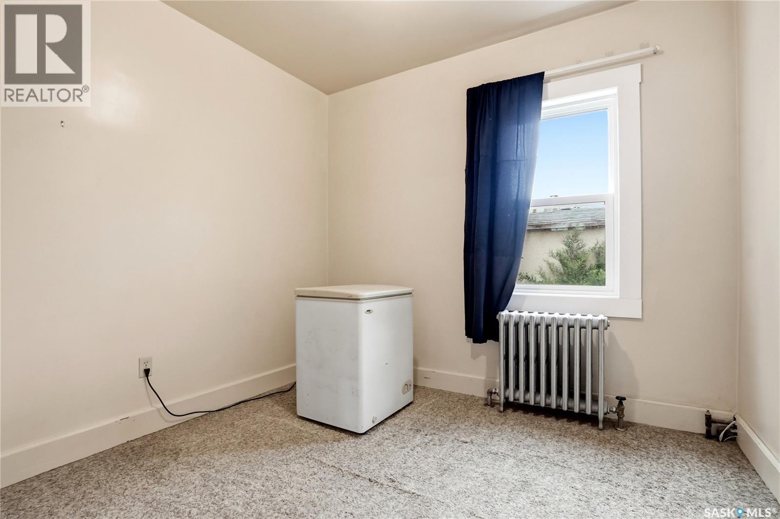 201 P AVENUE N - 23