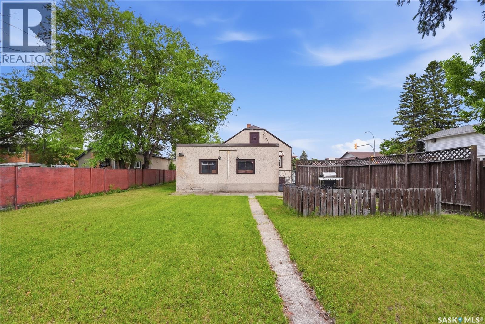 201 P AVENUE N - 41