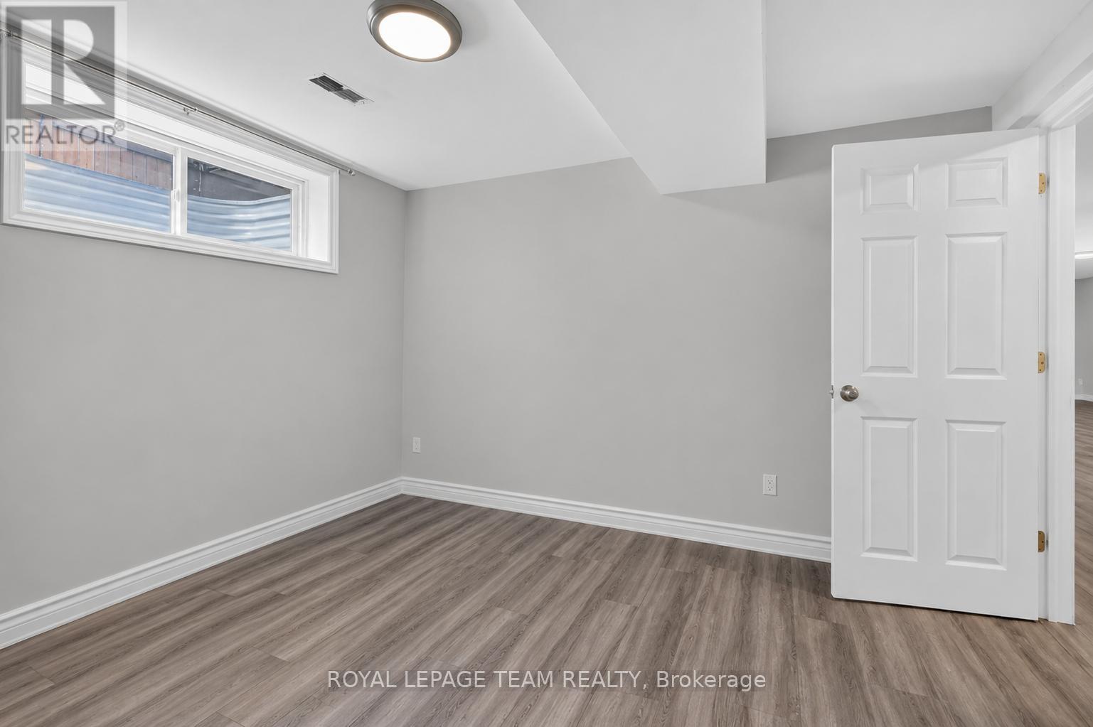 House for Rent in Ottawa – 314 WEST RIDGE DRIVE, Ottawa – By Peter Sagos - Image 28