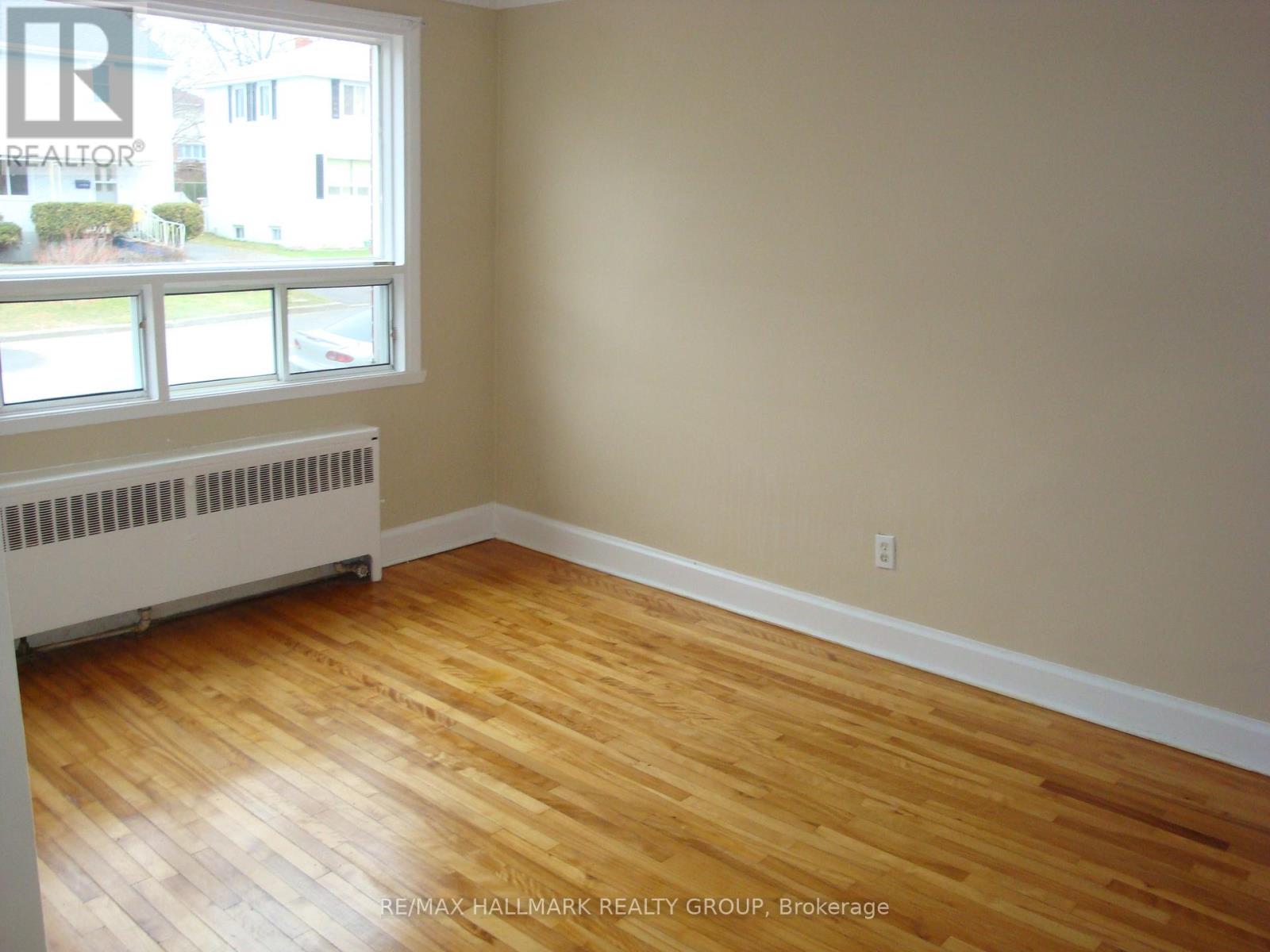 142 STE CECILE STREET - 17