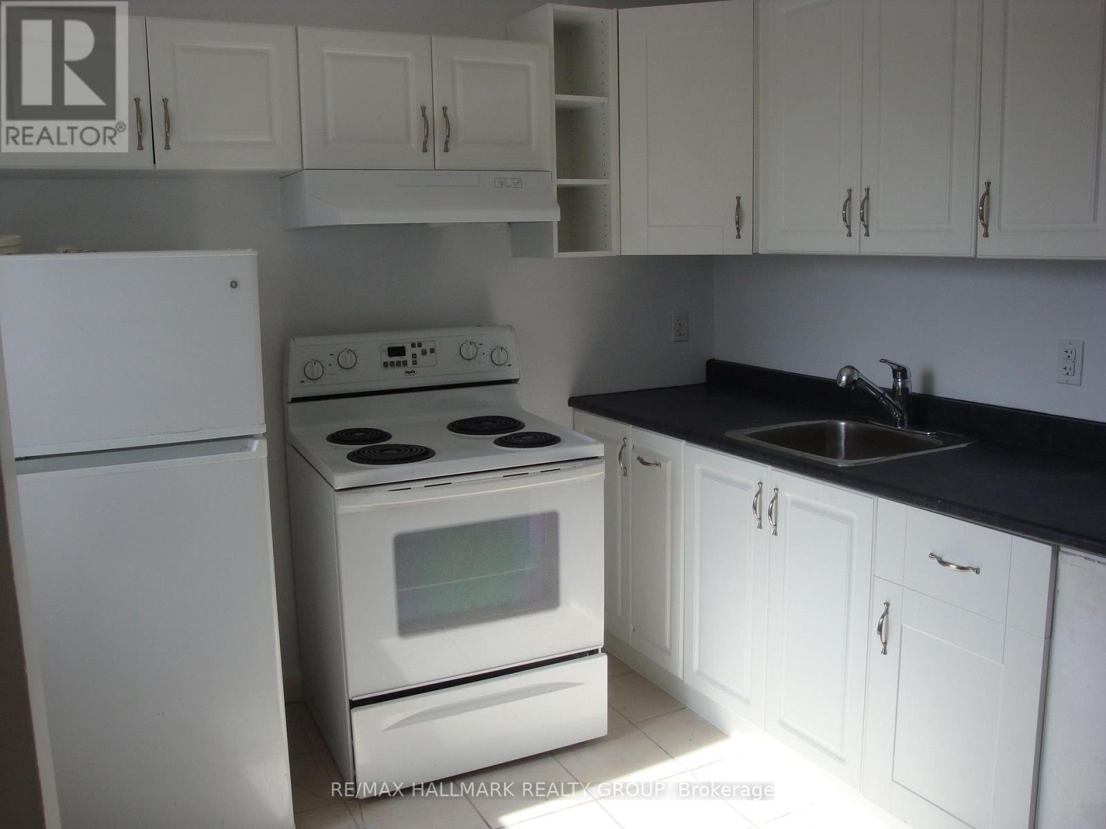 142 STE CECILE STREET - 2