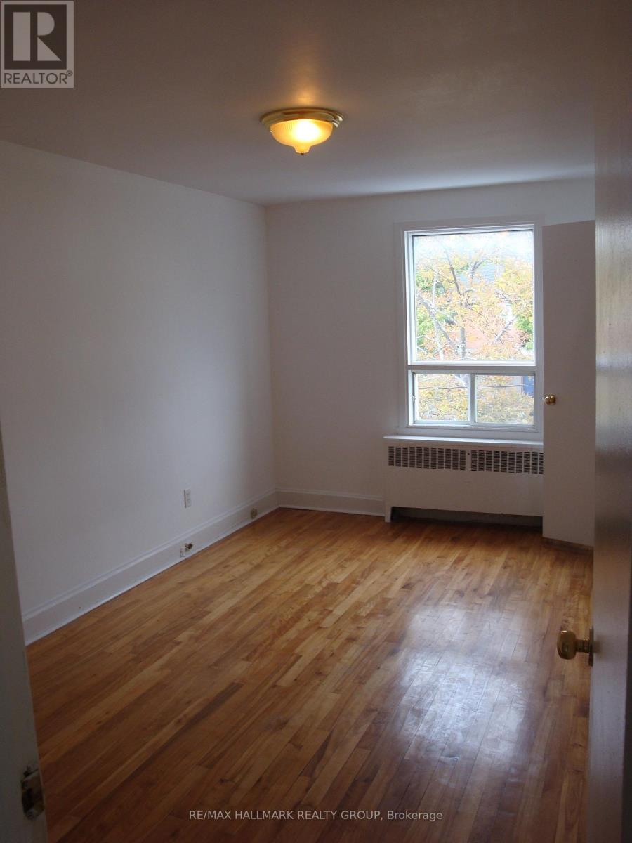 142 STE CECILE STREET - 3