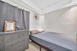 Bedroom - 501 Larsen Avenue, Winnipeg, MB R2K1R5 Photo 10