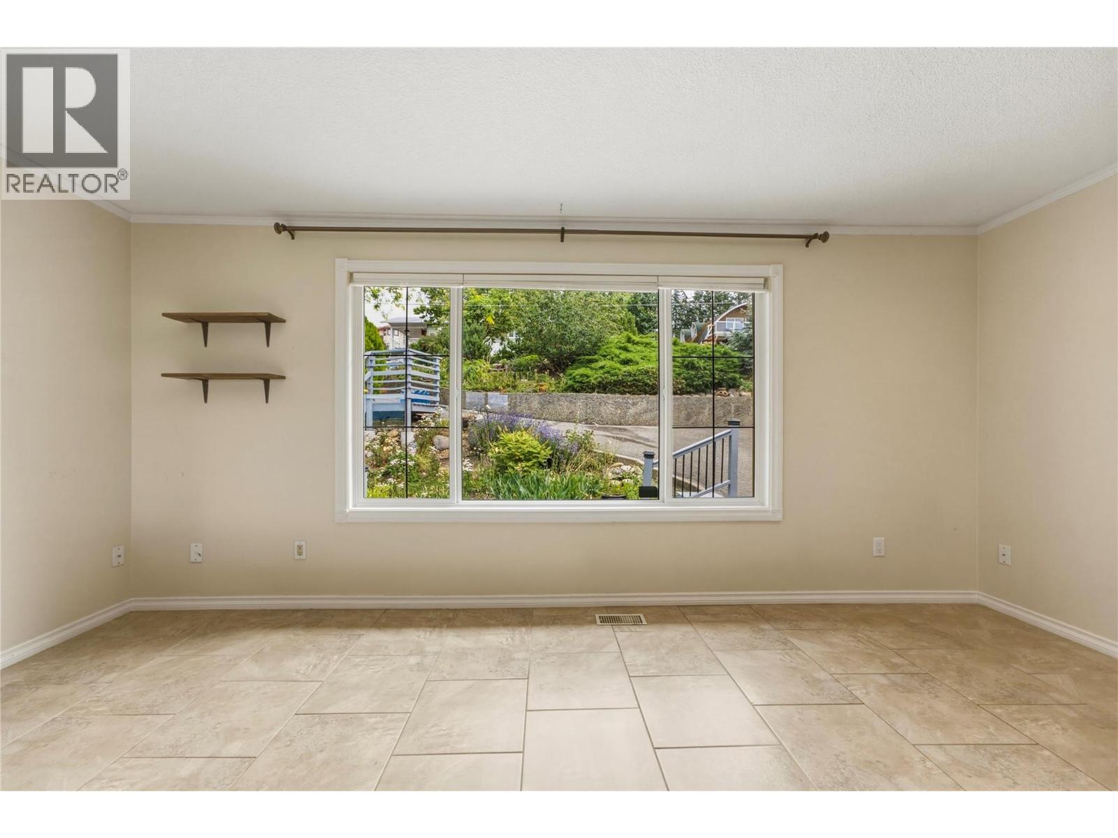 6864 Bryden Road - 11