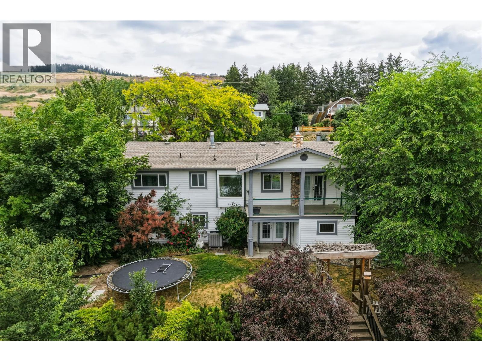 6864 Bryden Road - 2