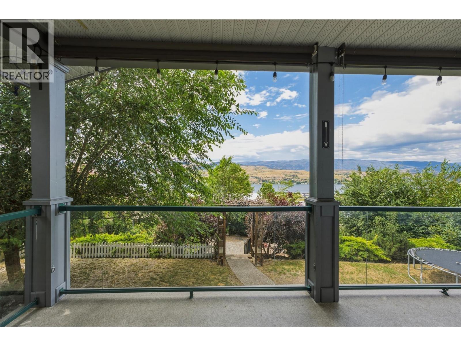 6864 Bryden Road - 26