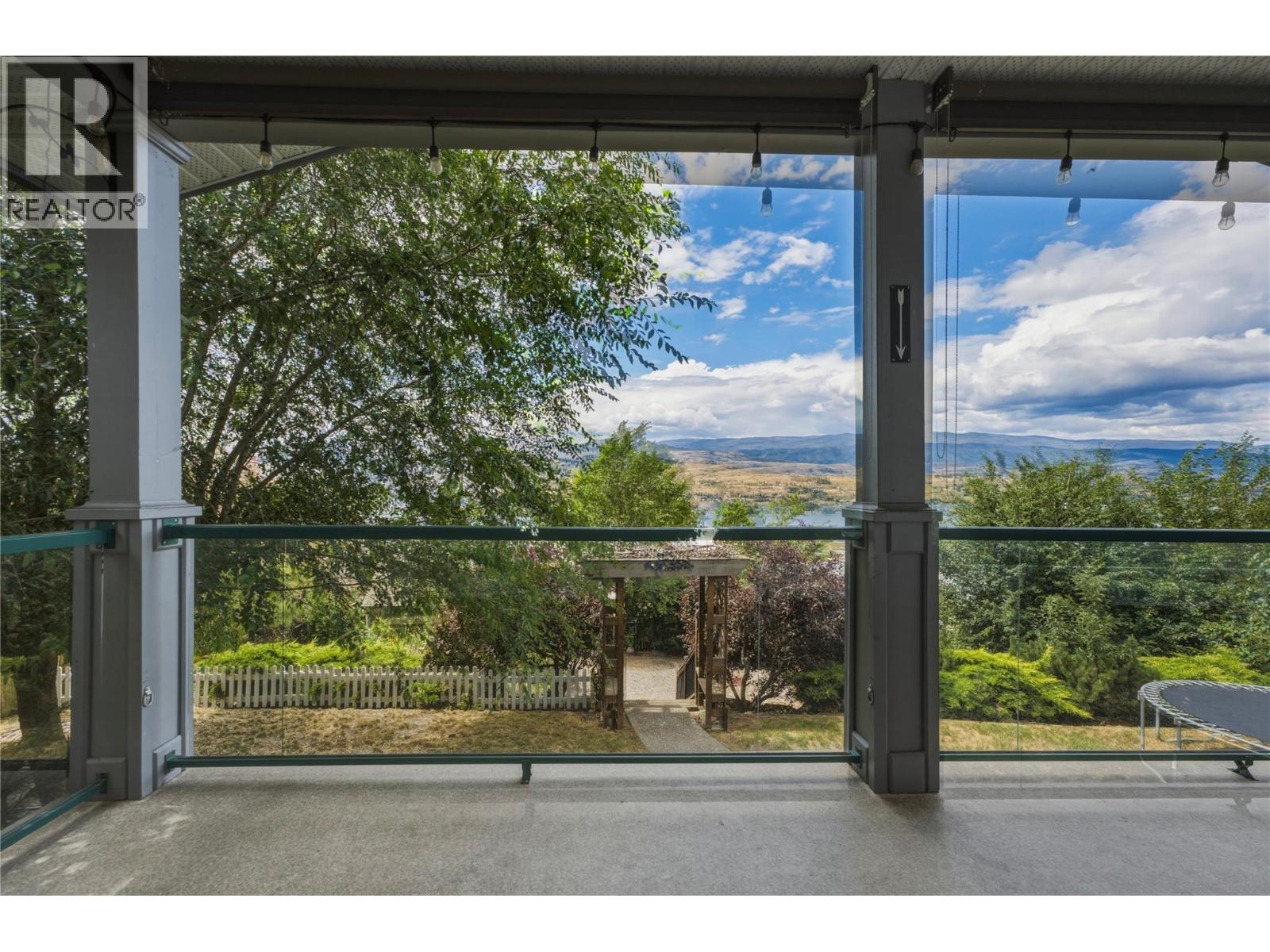 6864 Bryden Road - 27