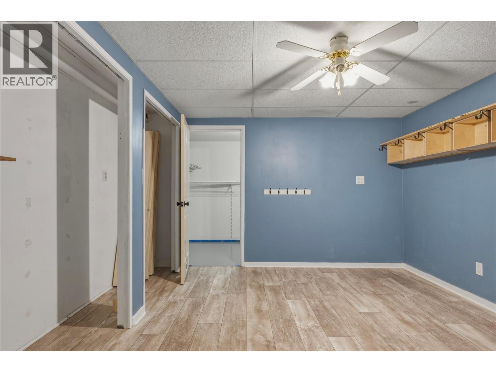 6864 Bryden Road - 43