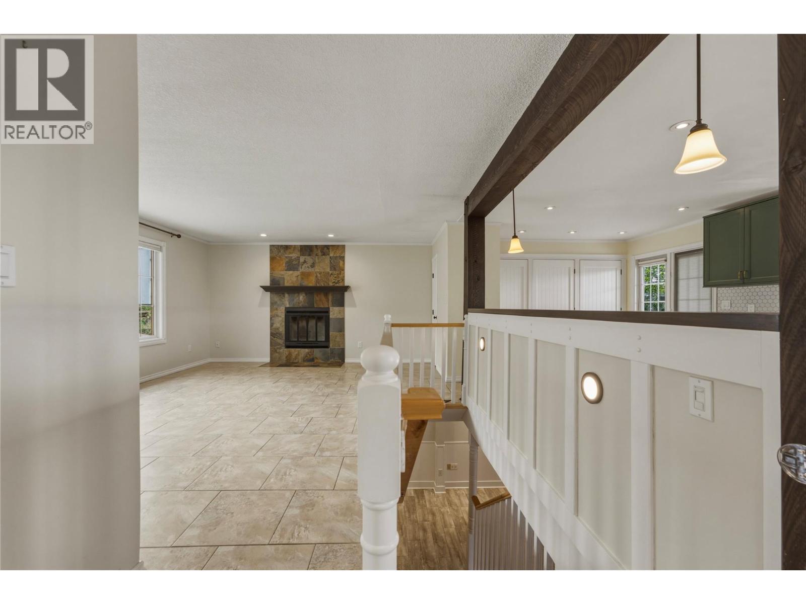 6864 Bryden Road - 9