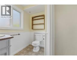 6864 Bryden Road, Vernon, BC V1B3T3 Photo 37