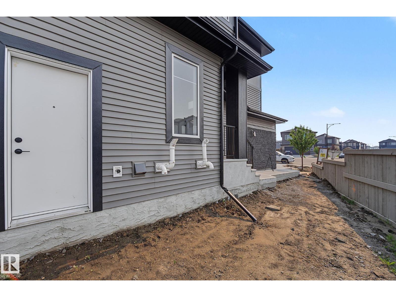 1061 GOLDFINCH WY NW - 34