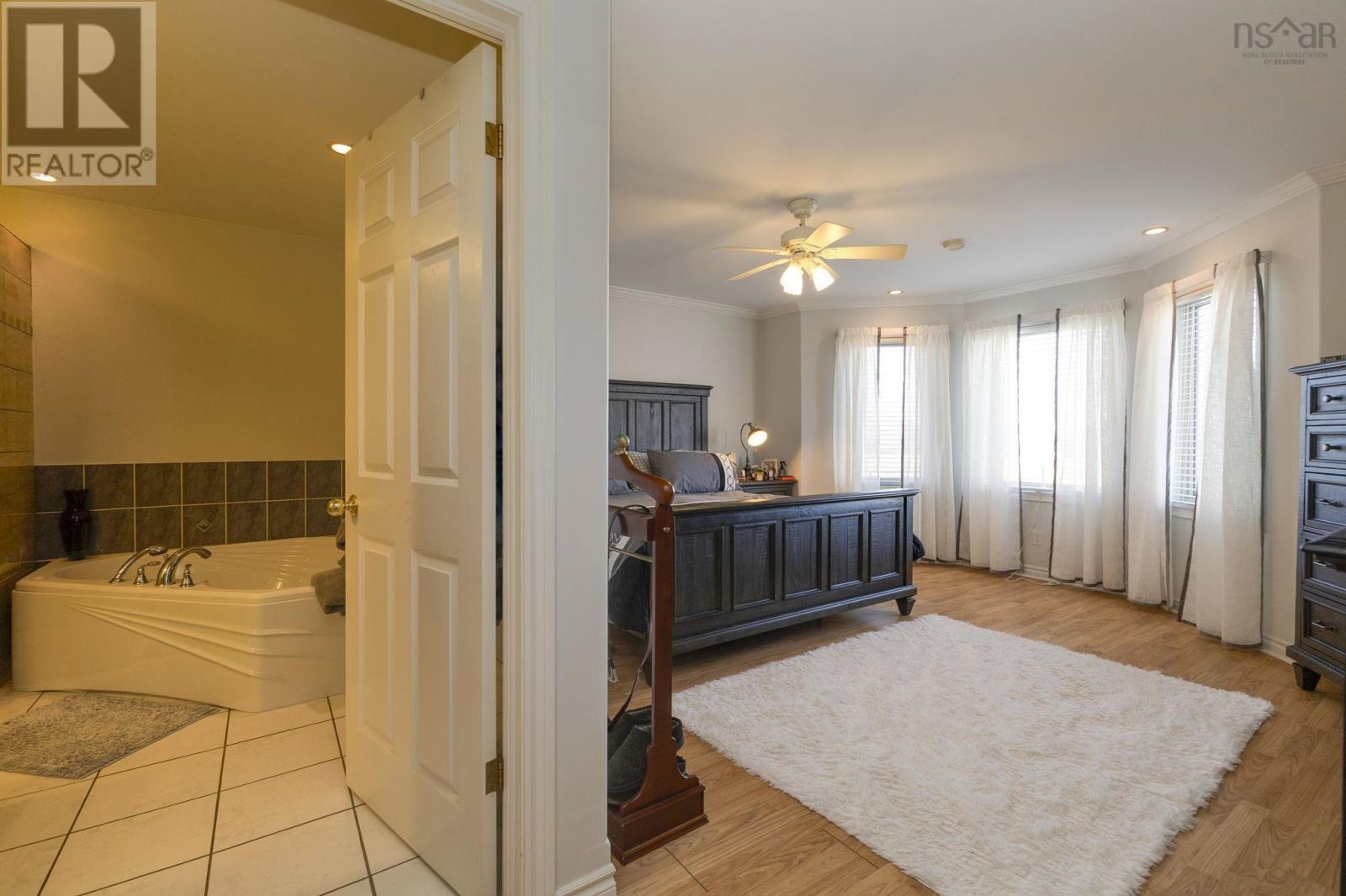 #23 113 Simpson Road - 7