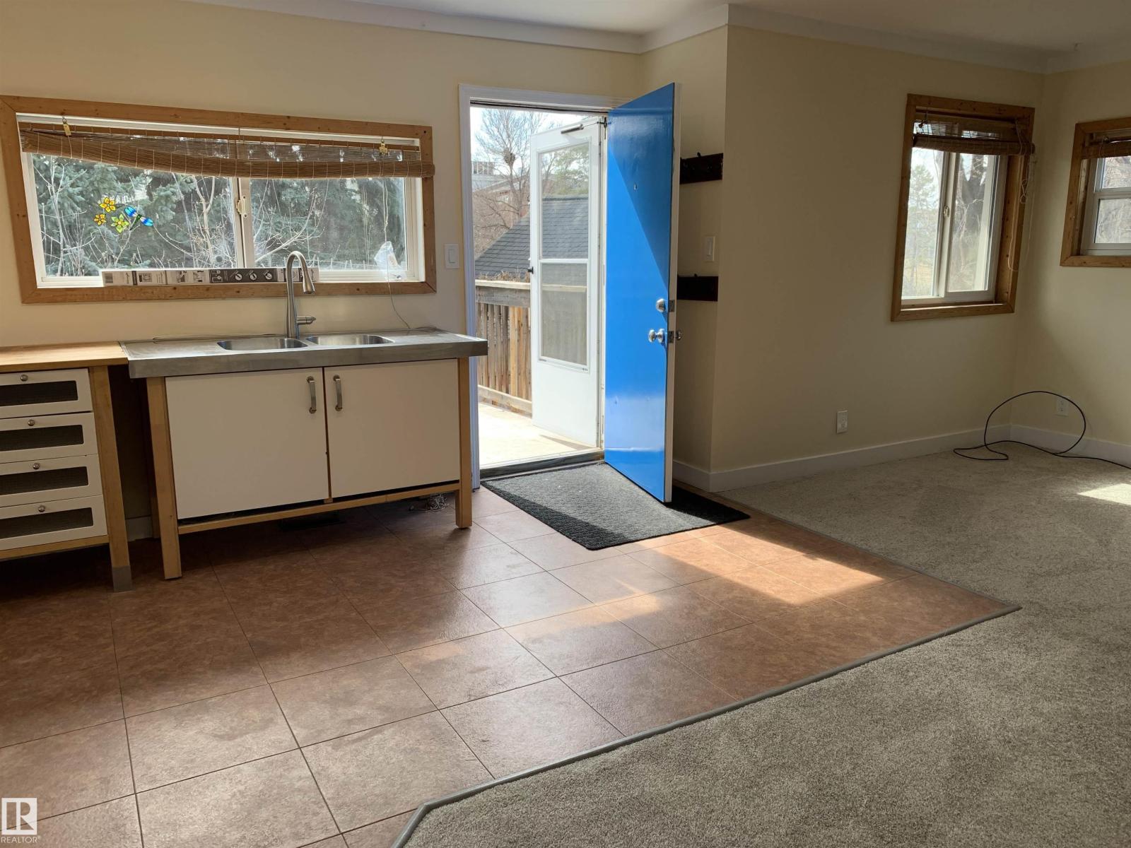 10113 88 ST NW NW - 19