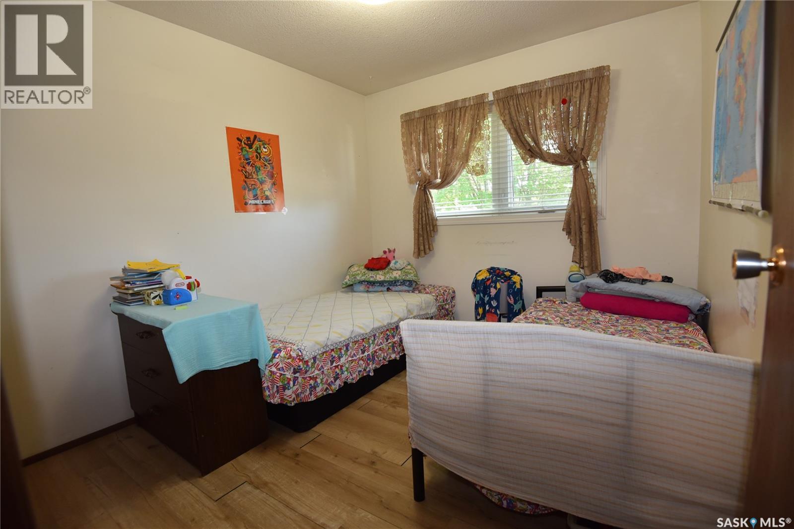 309 Watson CRESCENT - 21