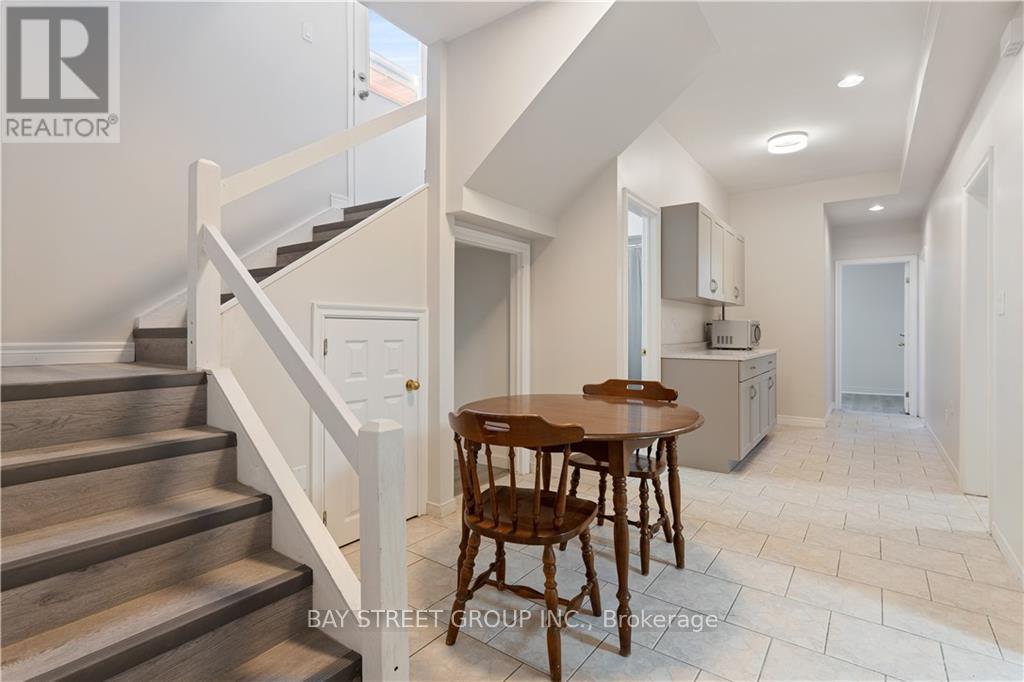 66 EWEN ROAD - 16