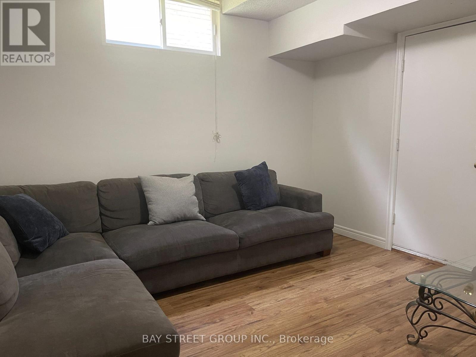 66 EWEN ROAD - 17