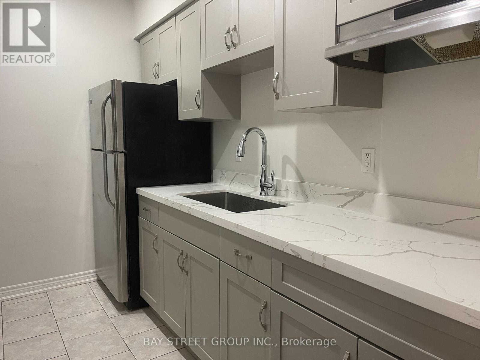 66 EWEN ROAD - 18