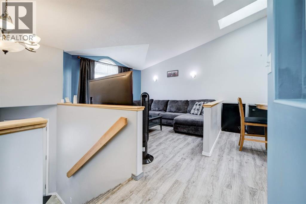571 Blackfoot Manor W - 4