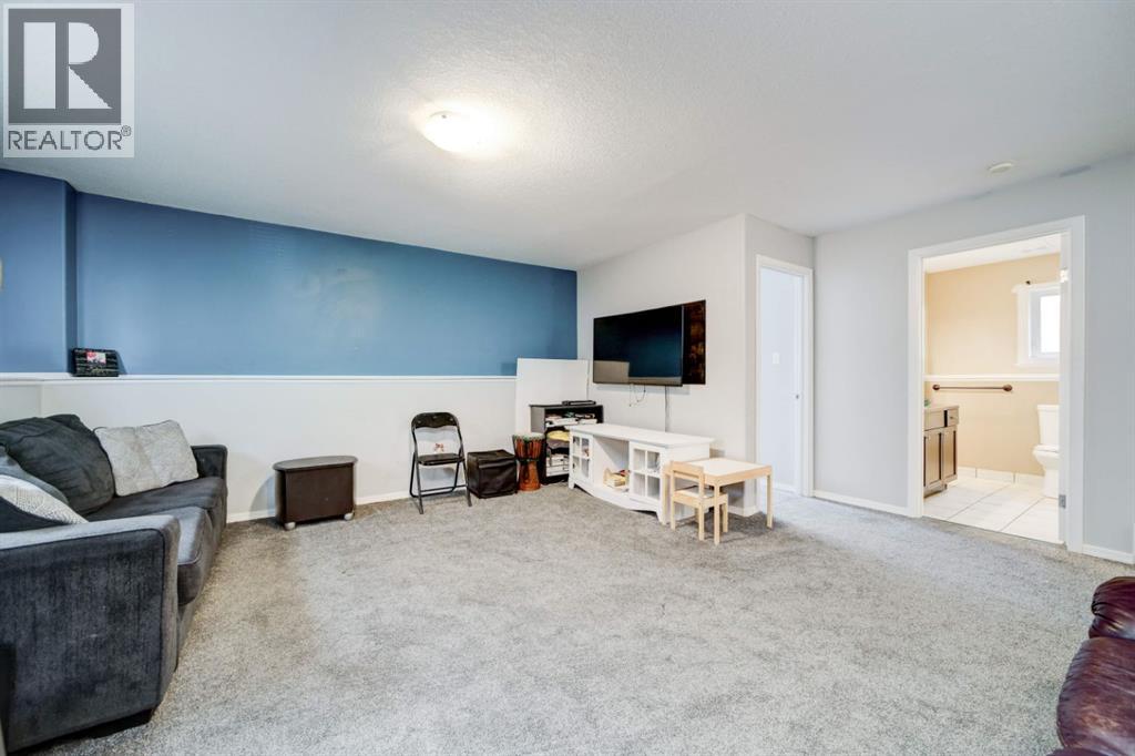 571 Blackfoot Manor W - 29