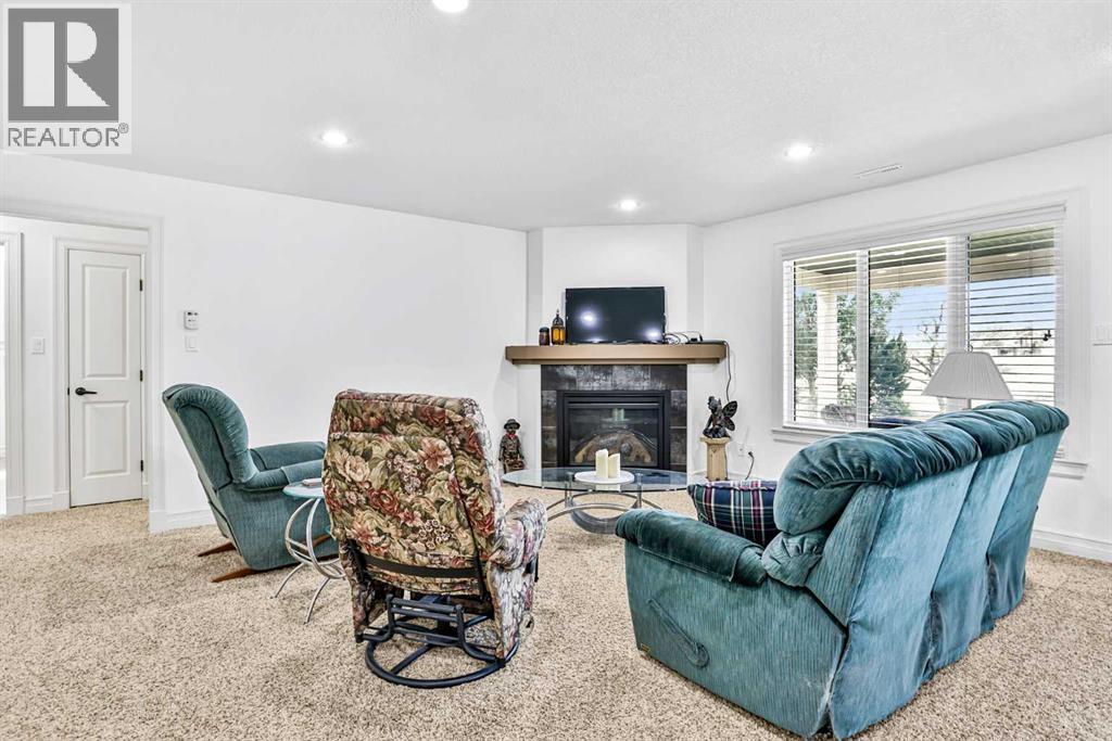642 Canyonview Landing W — photo 23