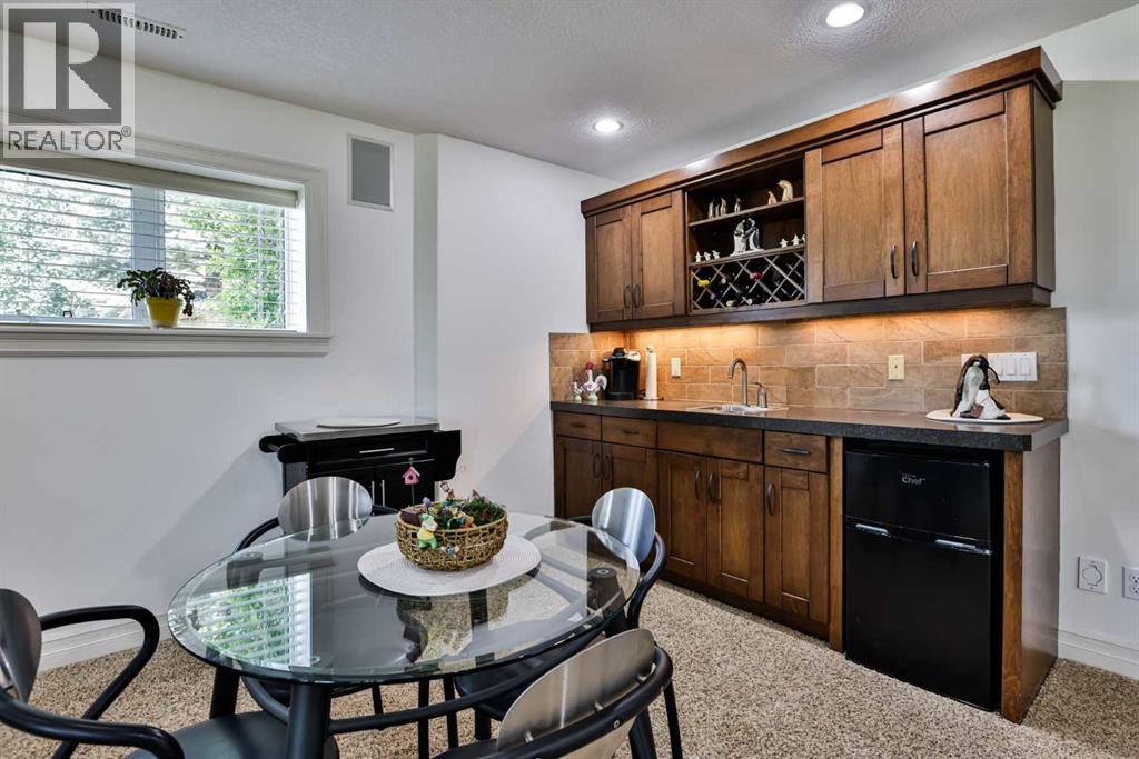 642 Canyonview Landing W — photo 22