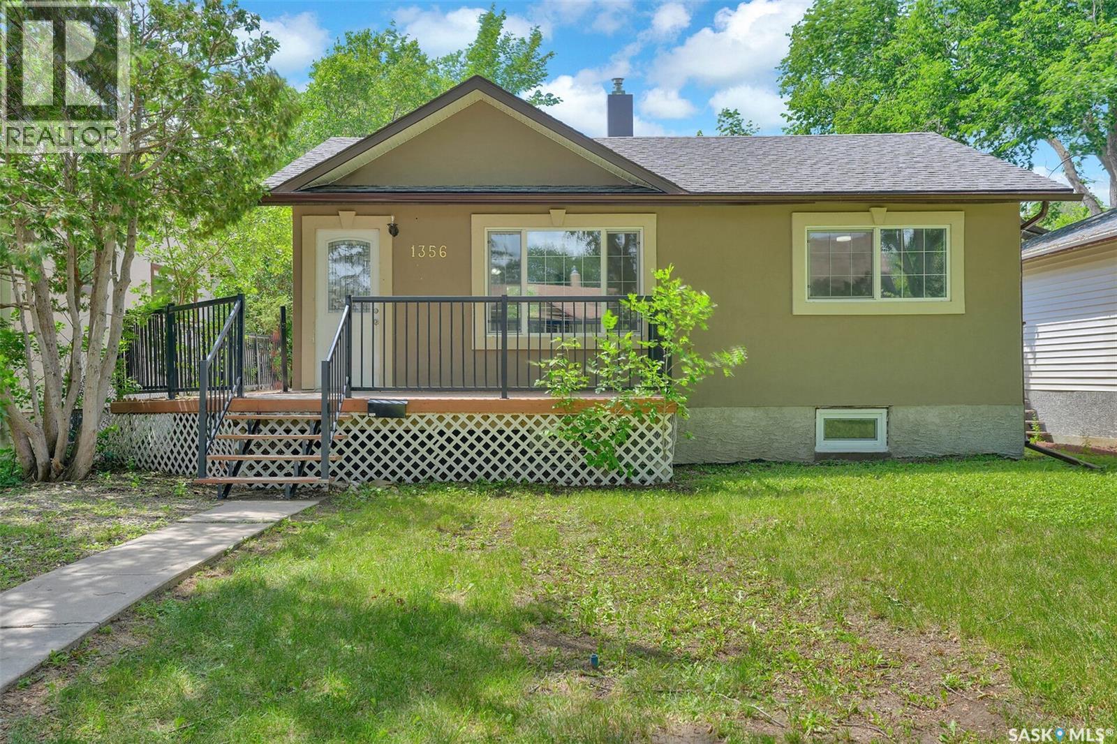 1356 Minto STREET - 1