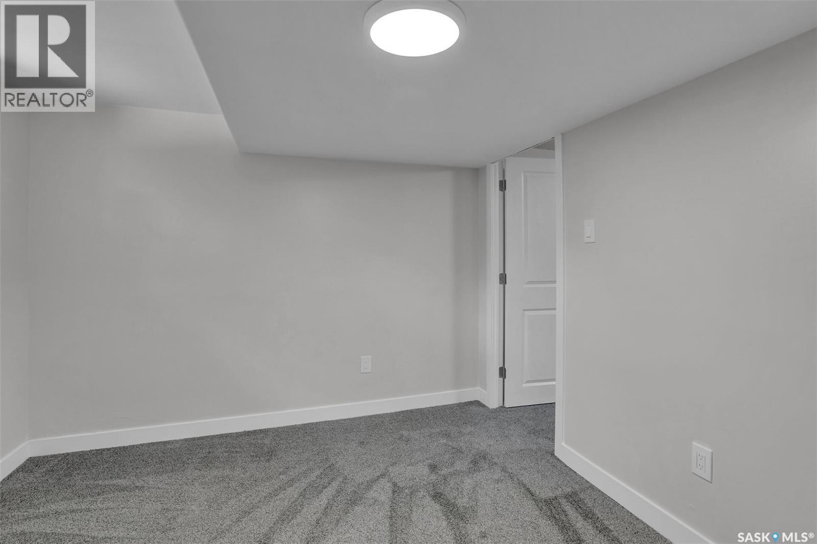 1356 Minto STREET - 22
