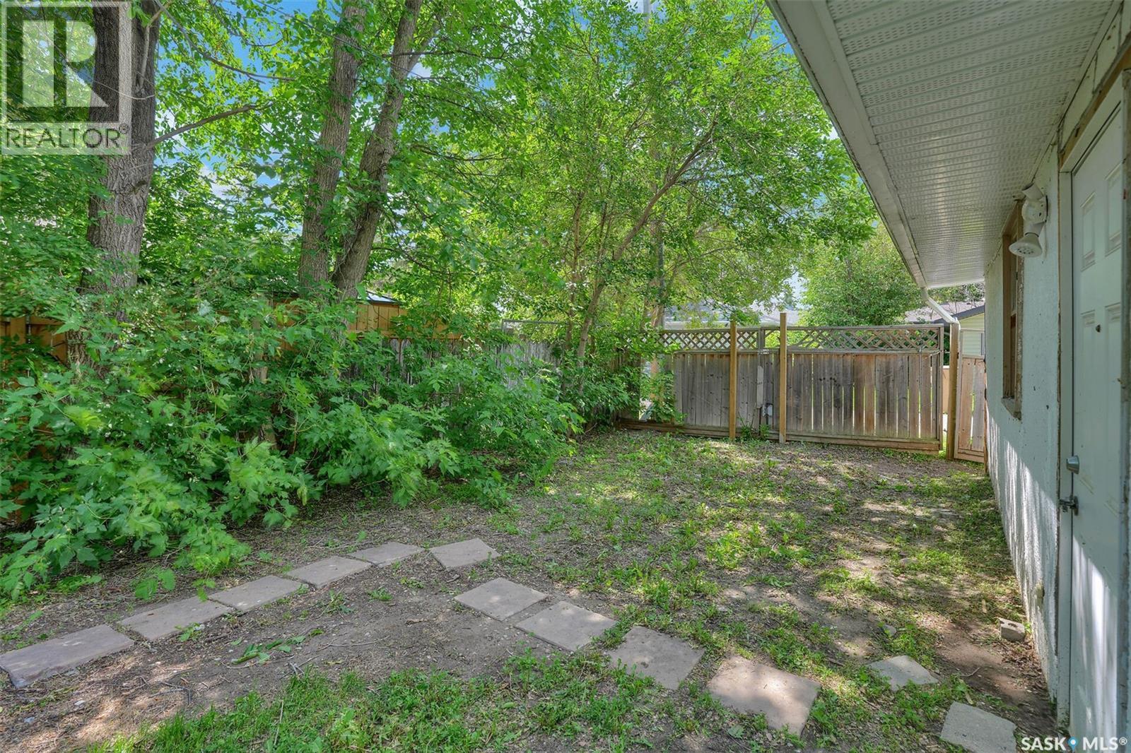 1356 Minto STREET - 26