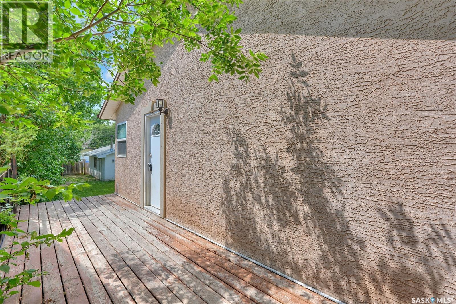 1356 Minto STREET - 28