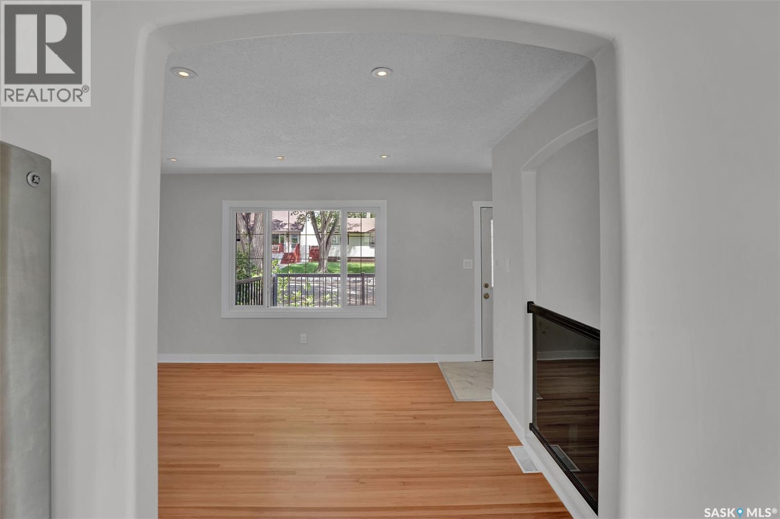 1356 Minto STREET - 5
