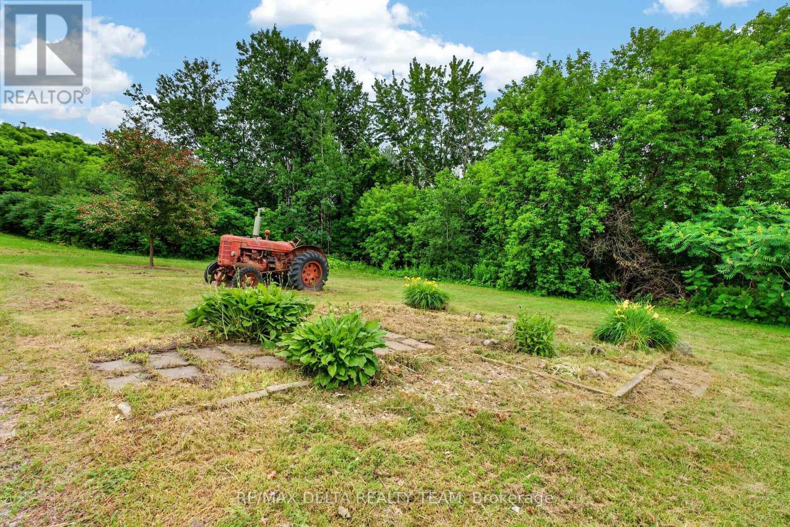1821 CH BERCIER ROAD - 17