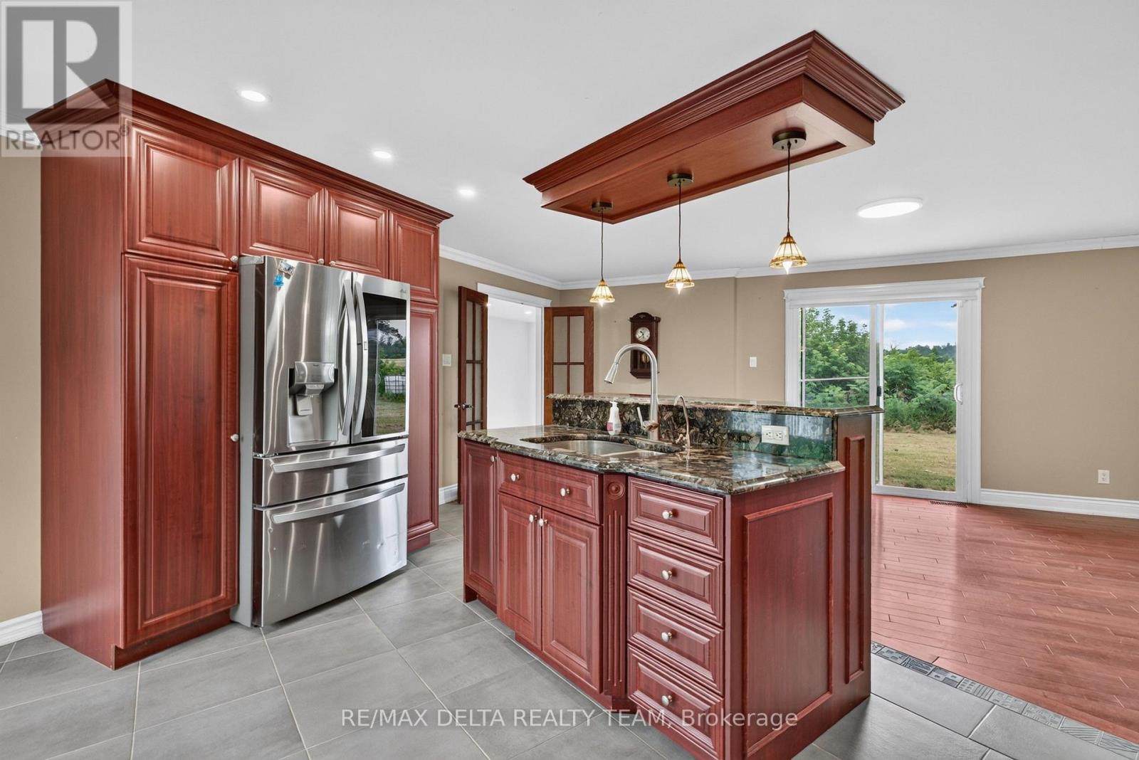 1821 CH BERCIER ROAD - 25