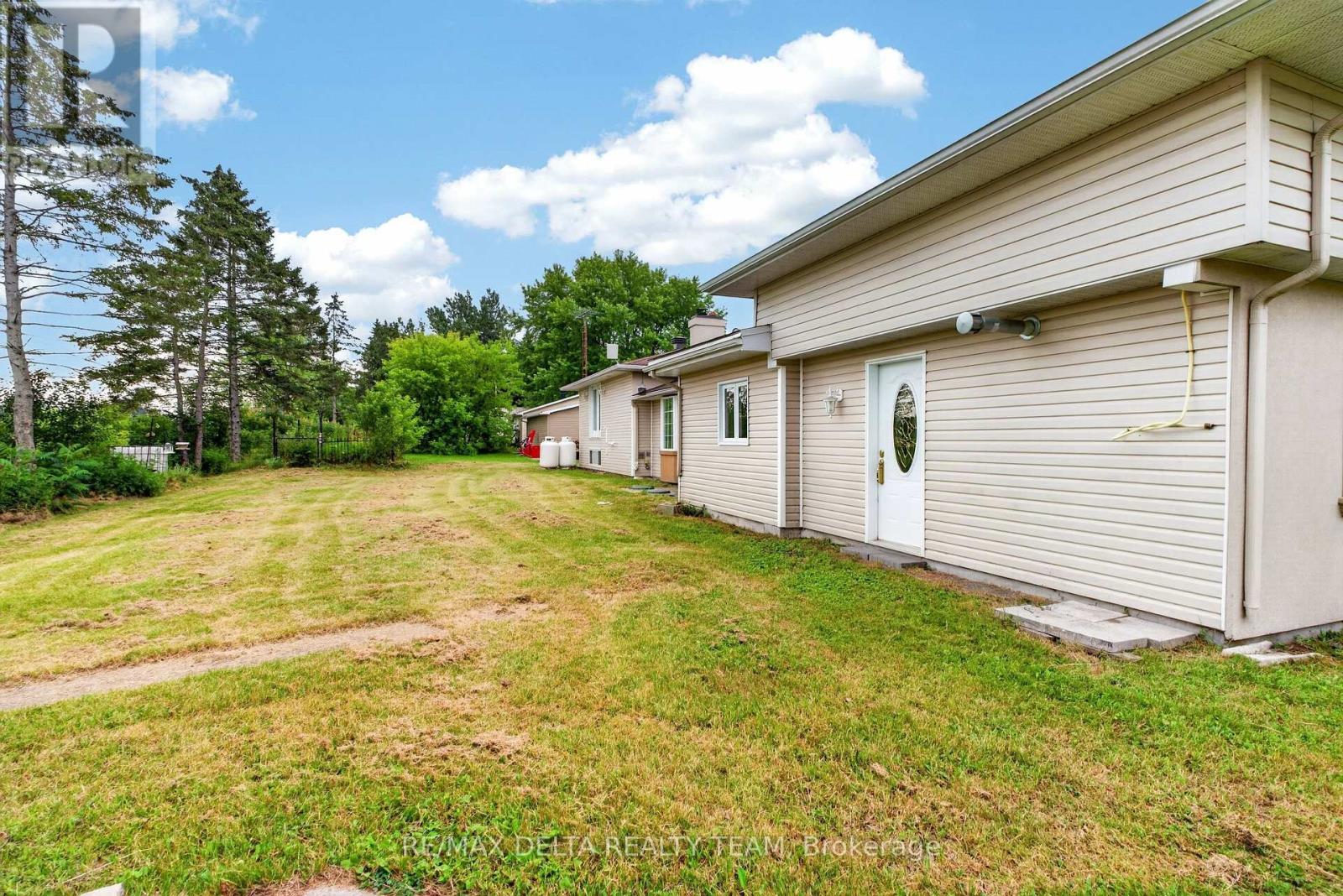 1821 CH BERCIER ROAD - 44