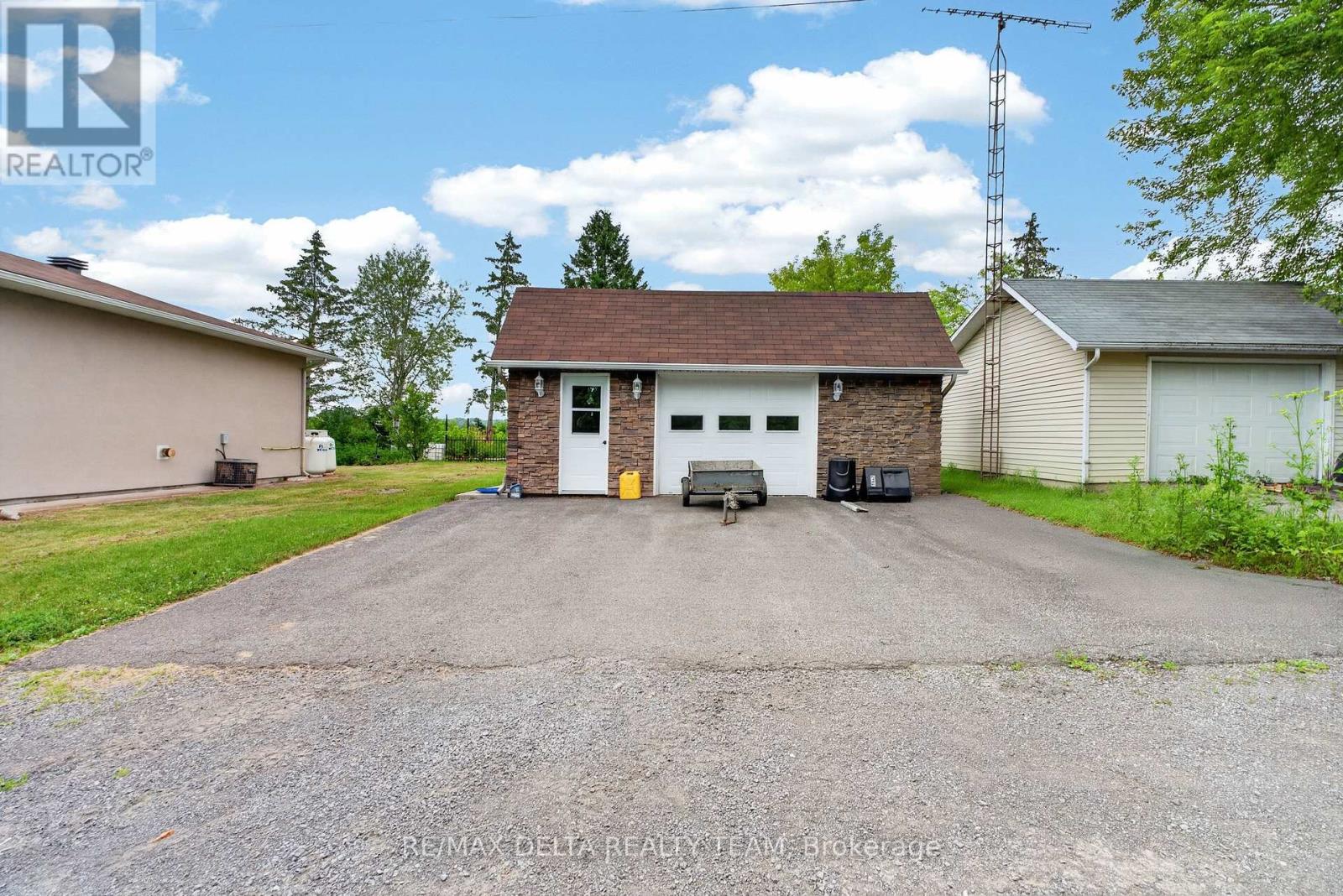 1821 CH BERCIER ROAD - 46