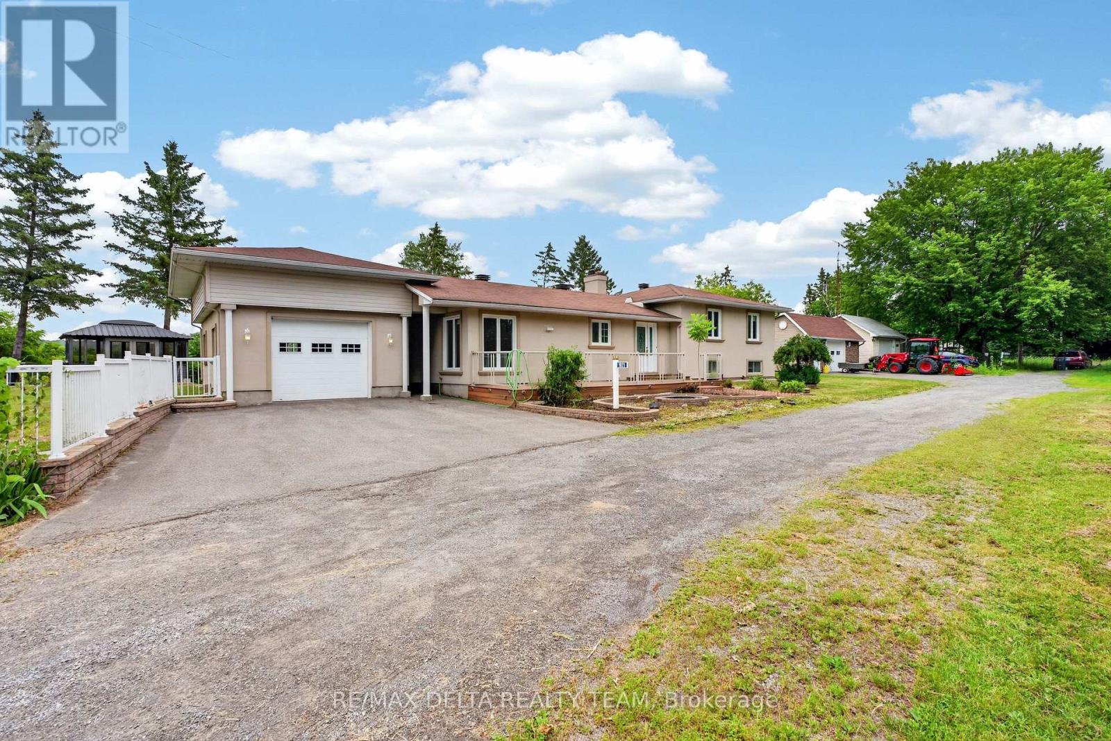 1821 CH BERCIER ROAD - 8