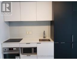 1404 - 33 Helendale Avenue, Toronto, ON M4R0A4 Photo 12