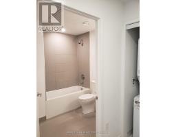 1404 - 33 Helendale Avenue, Toronto, ON M4R0A4 Photo 7