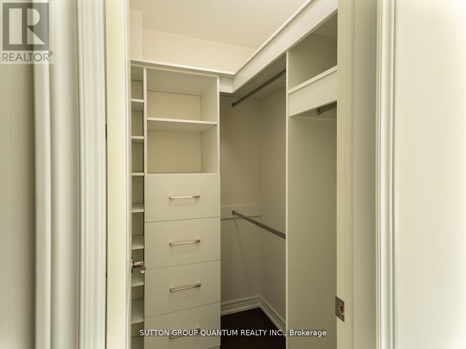50 ROSEWOOD AVENUE - 27