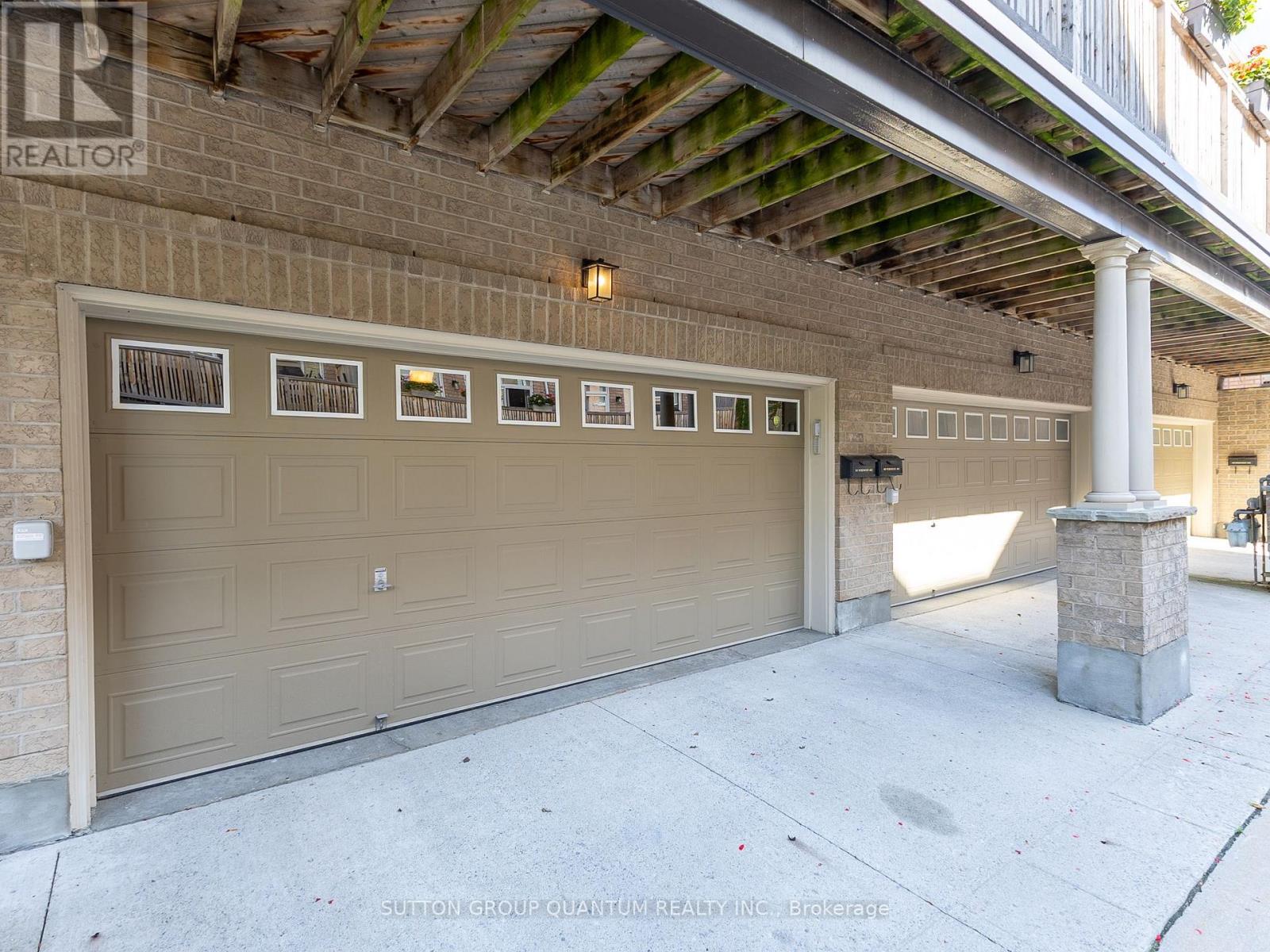 50 ROSEWOOD AVENUE - 36