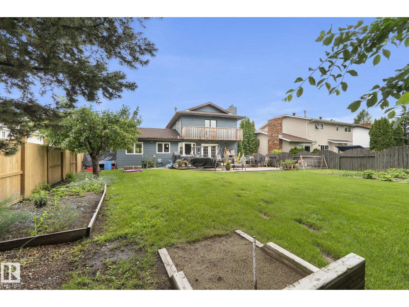 2 LAURISTON PL - 59