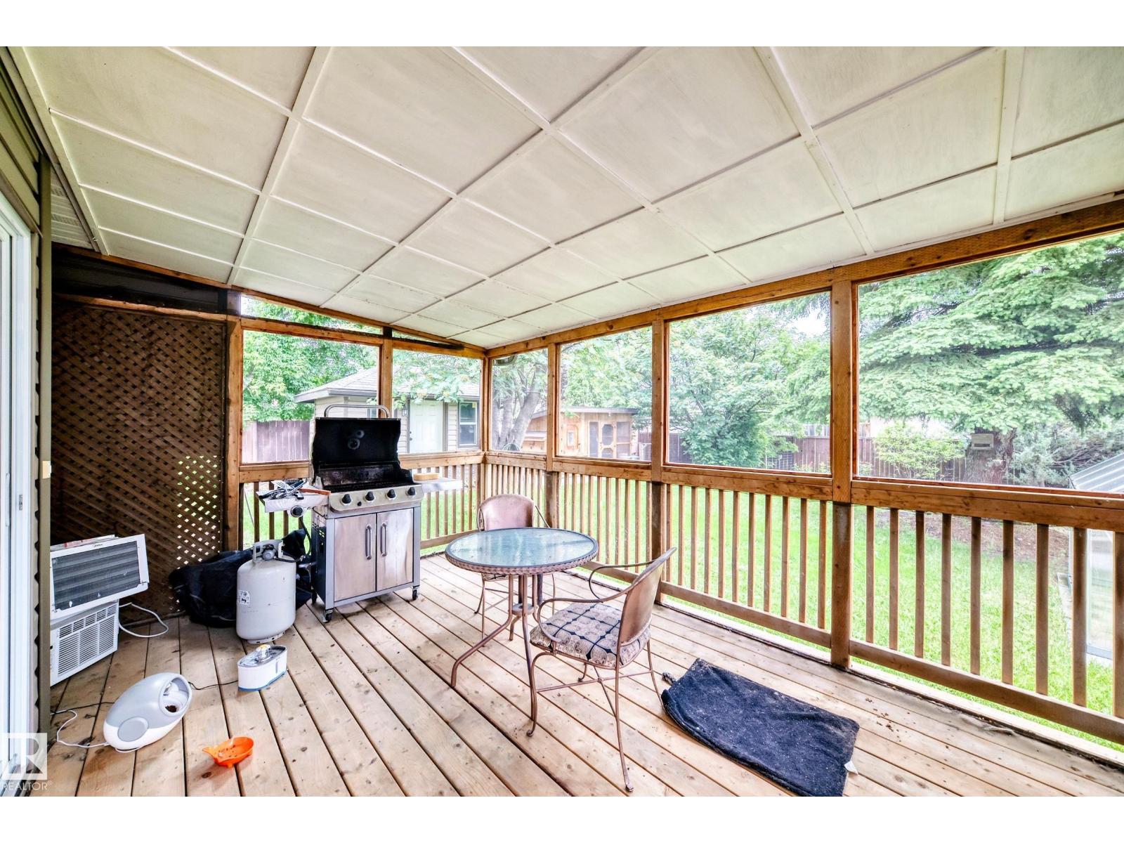 1763 48A ST NW - 17