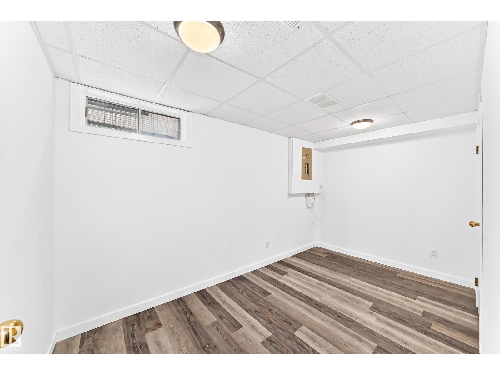 1763 48A ST NW - 35